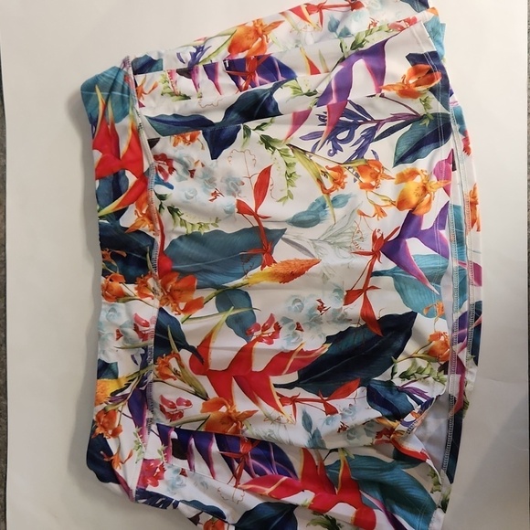 Athleta Pants - Athleta Tropical Speed Floral Tennis Skirt Skort